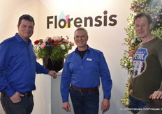 Arie Bart Imthorn, Rob van Marrewijk van Florensis samen Ricardo Jansen van 50 Lisianthus.